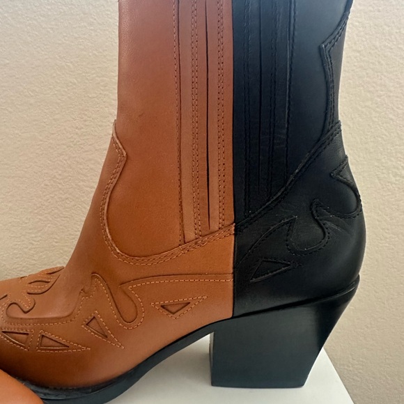 Dolce Vita Ramson Western Boot in black and brown leather. - Picture 3 of 6